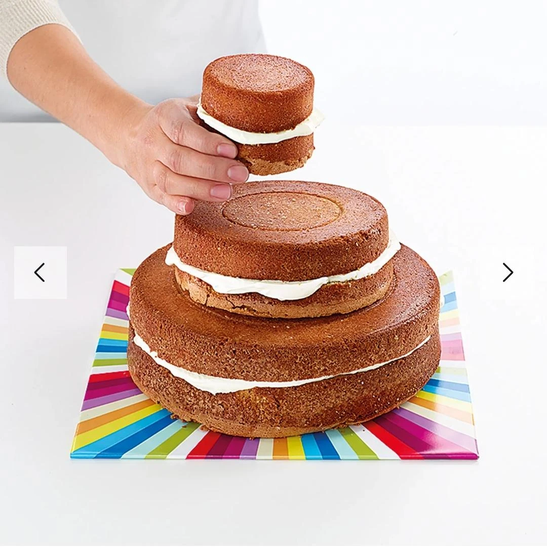🎂 Baking Kit "Surprise Cake" - Lékué x Escribà (3-Tier Cake / Piñata) – photo 7